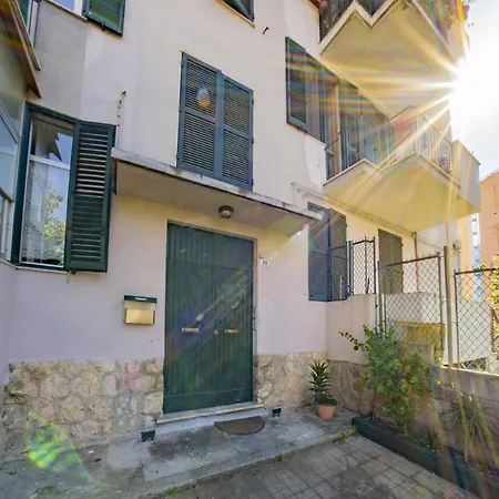 Moderne Feriehus Cagliari
